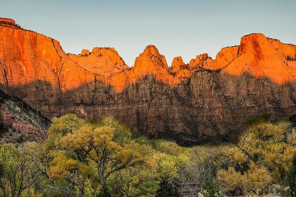 Zion National Park-Temples and Towers-sunrise